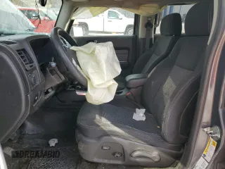 2008 Hummer H3 SUV with VIN 5GTEN13E988177642, listed as a Copart auction lot 84815404 with 151,096 mi miles and Salvage Title. Bid and sale history available at DreamBid. Image 7.