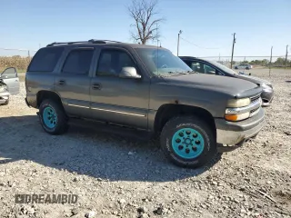 2002 Chevrolet Tahoe LT with VIN 1GNEK13Z32R130263, listed as a Copart auction lot 75677274 with 215,534 mi miles and Clean Title. Bid and sale history available at carsss.com. Image 4.