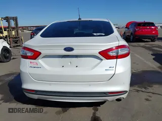 2016 Ford Fusion SE with VIN 3FA6P0HD4GR384880, listed as a IAAI auction lot 41663361 with 125,352 mi miles. Bid and sale history available at carsss.com. Image 16.