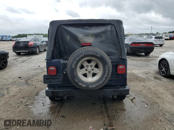 2005 Jeep Wrangler Unlimited with VIN 1J4FA44S95P335275, listed as a Copart auction lot 70788864 with 152,096 mi miles and Salvage Title. Bid and sale history available at carsss.com. Image 6.