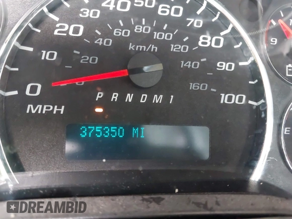 2016 Chevrolet Express Cargo Van with VIN 1GCWGBFF9G1260298, listed as a IAAI auction lot 41695976 with 375,350 mi miles. Bid and sale history available at carsss.com. Image 15.