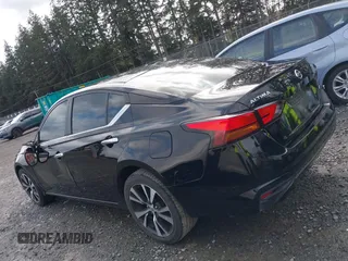 2020 Nissan Altima S z VIN 1N4BL4BW4LN301103, wystawiony jako IAAI lot #41932554 z przebiegiem 46 917 mil mil oraz . Historia ofert i sprzedaży dostępna na DreamBid. Obrazek 15.