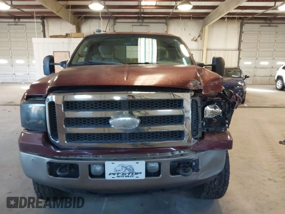 2005 Ford F-250 XL z VIN 1FTSX21P85EA05534, wystawiony jako IAAI lot #41276551 z przebiegiem 176 365 mil mil oraz . Historia ofert i sprzedaży dostępna na DreamBid. Obrazek 12.