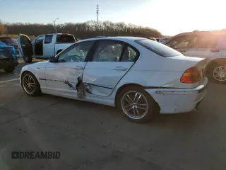 2003 BMW 3 Series 330i with VIN WBAEV53423KM27012, listed as a Copart auction lot 85147144 with 175,175 mi miles and Salvage Title. Bid and sale history available at carsss.com. Image 2.