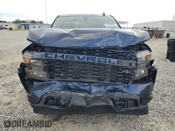 2020 Chevrolet Silverado 1500 Custom with VIN 3GCPWBEF9LG202504, listed as a Copart auction lot 47839525 with 14,233 mi miles and Non Repairable. Bid and sale history available at carsss.com. Image 5.
