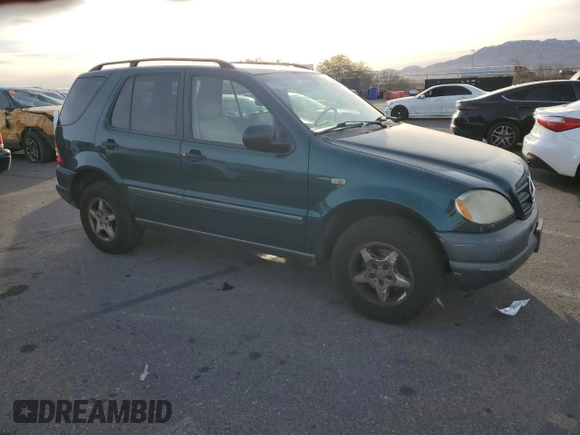 1998 Mercedes-Benz M-Class with VIN 4JGAB54E3WA018153, listed as a Copart auction lot 84253774 with 225,400 mi miles and Clean Title. Bid and sale history available at carsss.com. Image 4.