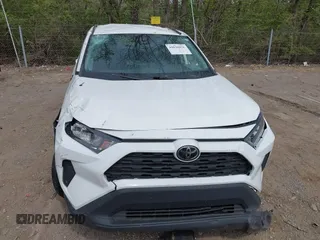2022 Toyota RAV4 LE with VIN 2T3G1RFV4NW289230, listed as a IAAI auction lot 42036876 with 123,788 mi miles. Bid and sale history available at carsss.com. Image 12.
