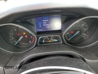 2013 Ford Focus SE z VIN 1FADP3F24DL193495, wystawiony jako Copart lot #57796005 z przebiegiem 178 621 mil mil oraz Tytuł czysty. Historia ofert i sprzedaży dostępna na DreamBid. Obrazek 9.