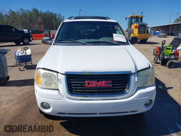 2002 GMC Envoy SLT with VIN 1GKDS13S622507379, listed as a IAAI auction lot 41641163 with 201,089 mi miles. Bid and sale history available at carsss.com. Image 12.