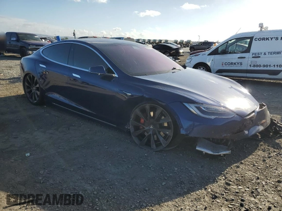 2019 Tesla Model S 75D с VIN 5YJSA1E23KF334579, выставлен на аукционе Copart как лот 56935615 с пробегом Не указан миль и Списание • Salvage title. История ставок и продаж доступна на DreamBid. Изображение 4.