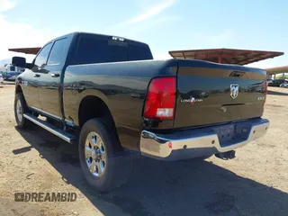 2018 Ram 2500 Big Horn with VIN 3C6UR5DL9JG327168, listed as a IAAI auction lot 42025118 with 195,635 mi miles. Bid and sale history available at carsss.com. Image 3.