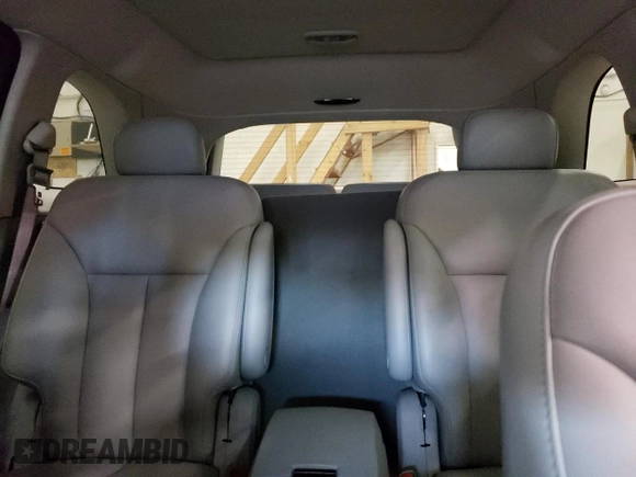 2007 Chrysler Pacifica Touring with VIN 2A8GF68XX7R299541, listed as a Copart auction lot 73611634 with 20,193 mi miles and Salvage title. Bid and sale history available at DreamBid. Image 10.