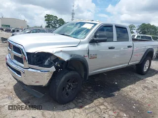 2016 Ram 2500 Tradesman with VIN 3C6UR5HJ9GG264459, listed as a IAAI auction lot 42474269 with 199,961 mi miles and . Bid and sale history available at DreamBid. Image 2.