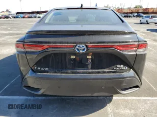 2022 Toyota Mirai XLE с VIN JTDAAAAA3NA005533, выставлен на аукционе Copart как лот 57161415 с пробегом 27 999 миль миль и Списание • Salvage title. История ставок и продаж доступна на DreamBid. Изображение 6.