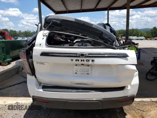 2021 Chevrolet Tahoe Z71 z VIN 1GNSKPKD1MR323641, wystawiony jako Copart lot #60993815 z przebiegiem 78 745 mil mil oraz Szkoda całkowita • Salvage title. Historia ofert i sprzedaży dostępna na DreamBid. Obrazek 6.