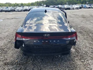 2024 Hyundai Elantra SEL z VIN KMHLM4DG7RU693814, wystawiony jako Copart lot #57909885 z przebiegiem 11 478 mil mil oraz Szkoda całkowita • Salvage title. Historia ofert i sprzedaży dostępna na DreamBid. Obrazek 6.