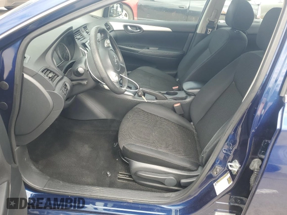 2019 Nissan Sentra S z VIN 3N1AB7AP6KY304884, wystawiony jako Copart lot #55938645 z przebiegiem 70 657 mil mil oraz Szkoda całkowita • Salvage title. Historia ofert i sprzedaży dostępna na DreamBid. Obrazek 7.