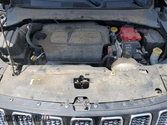 2020 Jeep Compass Latitude with VIN 3C4NJDBB1LT117179, listed as a Copart auction lot 62925095 with 130,262 mi miles and Clean title. Bid and sale history available at DreamBid. Image 12.