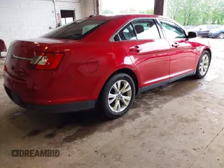 2010 Ford Taurus SEL с VIN 1FAHP2EW0AG126980, выставлен на аукционе IAAI как лот 42306206 с пробегом 292 562 миль миль и . История ставок и продаж доступна на DreamBid. Изображение 4.