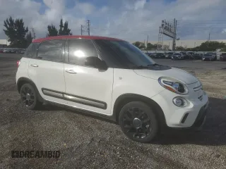 2017 FIAT 500L Trekking with VIN ZFBCFADHXHZ039027, listed as a Copart auction lot 85512304 with 70,177 mi miles and Clean Title. Bid and sale history available at carsss.com. Image 4.