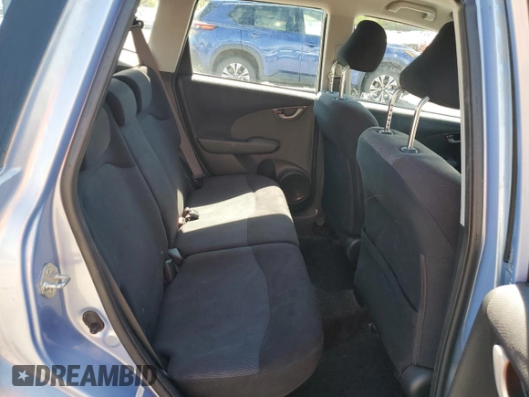 2010 Honda Fit Sport с VIN JHMGE8H6XAS006965, выставлен на аукционе Copart как лот 58011325 с пробегом 113 064 миль миль и Списание • Salvage title. История ставок и продаж доступна на DreamBid. Изображение 10.