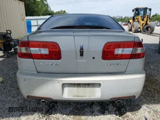 2006 Lincoln Zephyr z VIN 3LNHM26176R621338, wystawiony jako Copart lot #57585905 z przebiegiem 157 314 mil mil oraz Czysty tytuł • Clean title. Historia ofert i sprzedaży dostępna na DreamBid. Obrazek 6.