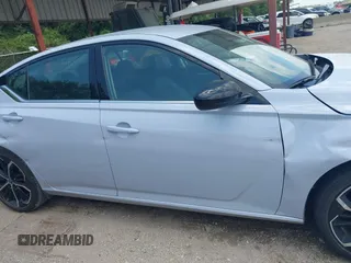 2024 Nissan Altima SR with VIN 1N4BL4CV5RN431650, listed as a IAAI auction lot 42760050 with 24,810 mi miles and . Bid and sale history available at DreamBid. Image 13.