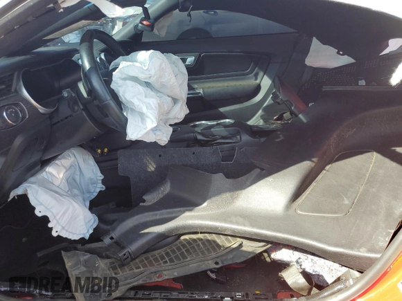 2018 Ford Mustang GT z VIN 1FA6P8CF6J5127088, wystawiony jako Copart lot #52038845 z przebiegiem 37 180 mil mil oraz Szkoda całkowita • Salvage title. Historia ofert i sprzedaży dostępna na DreamBid. Obrazek 7.