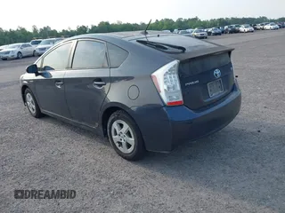 2010 Toyota Prius II z VIN JTDKN3DUXA0028432, wystawiony jako IAAI lot #42403891 z przebiegiem 193 976 mil mil oraz . Historia ofert i sprzedaży dostępna na DreamBid. Obrazek 3.