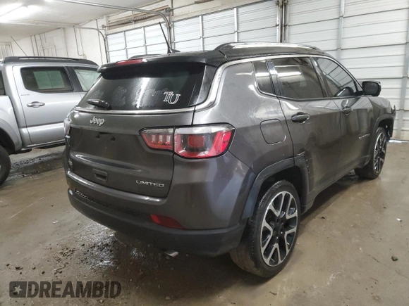 2018 Jeep Compass Limited with VIN 3C4NJCCBXJT318911, listed as a Copart auction lot 42123395 with 139,024 mi miles and Salvage Title. Bid and sale history available at carsss.com. Image 3.