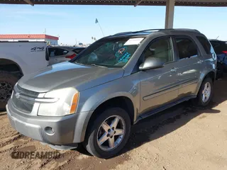 2005 Chevrolet Equinox LT with VIN 2CNDL63F756060637, listed as a IAAI auction lot 41718994 with 158,291 mi miles. Bid and sale history available at carsss.com. Image 2.