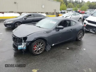 2018 Subaru BRZ Limited z VIN JF1ZCAC11J9600778, wystawiony jako Copart lot #55395275 z przebiegiem 81 117 mil mil oraz Nie do naprawy • Non repairable. Historia ofert i sprzedaży dostępna na DreamBid. Obrazek 1.