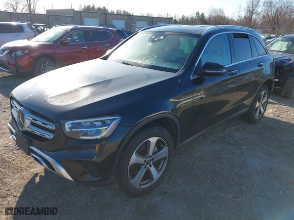 2022 Mercedes-Benz GLC with VIN W1N0G8EB5NG103121, listed as a IAAI auction lot 41888609 with 68,811 mi miles. Bid and sale history available at carsss.com. Image 2.