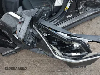 2023 BMW i4 eDrive35 z VIN WBY43AW03PFP82824, wystawiony jako IAAI lot #41468805 z przebiegiem 9 mil mil oraz . Historia ofert i sprzedaży dostępna na DreamBid. Obrazek 14.