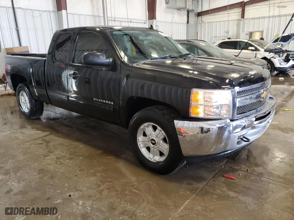 2012 Chevrolet Silverado 1500 LT with VIN 1GCRKSE75CZ330879, listed as a Copart auction lot 50543575 with 127,627 mi miles and Non Repairable. Bid and sale history available at carsss.com. Image 4.