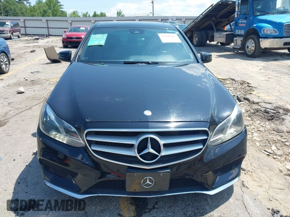 2014 Mercedes-Benz E 350 Sport z VIN WDDHF5KB3EA934741, wystawiony jako IAAI lot #42600302 z przebiegiem 143 894 mil mil oraz . Historia ofert i sprzedaży dostępna na DreamBid. Obrazek 12.