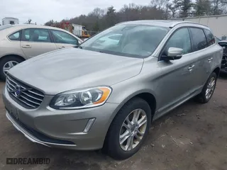 2015 Volvo XC60 T5 with VIN YV4612RKXF2739975, listed as a IAAI auction lot 41702442 with 116,649 mi miles. Bid and sale history available at carsss.com. Image 17.