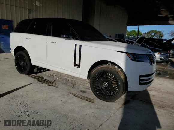 2023 Land Rover Range Rover Autobiography z VIN SALK19E7XPA021158, wystawiony jako Copart lot #60591304 z przebiegiem 4 976 mil mil oraz Nie do naprawy • Non repairable. Historia ofert i sprzedaży dostępna na DreamBid. Obrazek 4.