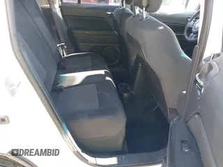 2016 Jeep Patriot High Altitude with VIN 1C4NJRFB9GD595997, listed as a IAAI auction lot 41741180 with 136,115 mi miles and . Bid and sale history available at DreamBid. Image 8.