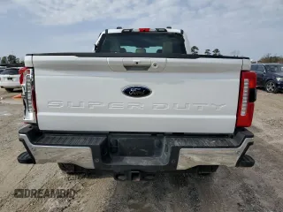 2024 Ford Super Duty F-250 SRW XL with VIN 1FT8W2BT7RED04138, listed as a Copart auction lot 44055915 with 0 mi miles and Salvage Title. Bid and sale history available at carsss.com. Image 6.