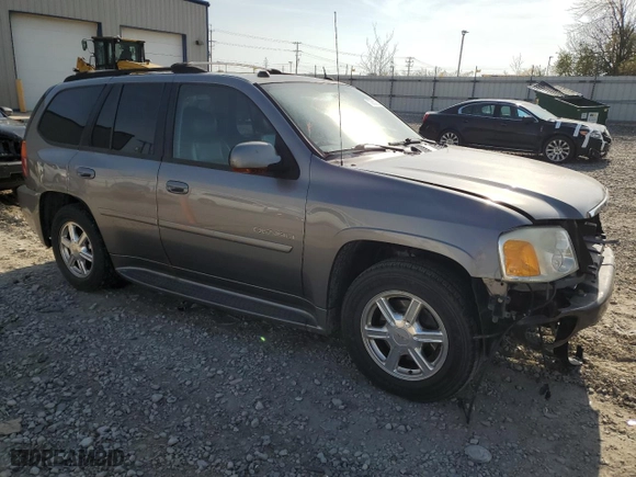2005 GMC Envoy Denali with VIN 1GKET63M652379567, listed as a Copart auction lot 77862334 with 246,345 mi miles and Non Repairable. Bid and sale history available at carsss.com. Image 4.