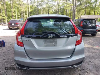2020 Honda Fit LX z VIN 3HGGK5H47LM717334, wystawiony jako IAAI lot #42574053 z przebiegiem 81 279 mil mil oraz . Historia ofert i sprzedaży dostępna na DreamBid. Obrazek 16.