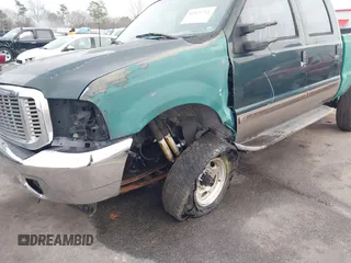 2003 Ford F-250 XL с VIN 1FTNW21L63EA72806, выставлен на аукционе IAAI как лот 41523711 с пробегом 235 972 миль миль и . История ставок и продаж доступна на DreamBid. Изображение 6.