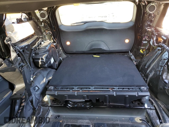 2018 Jeep Grand Cherokee Limited z VIN 1C4RJFBG8JC331703, wystawiony jako Copart lot #55220385 z przebiegiem 149 035 mil mil oraz Szkoda całkowita • Salvage title. Historia ofert i sprzedaży dostępna na DreamBid. Obrazek 10.