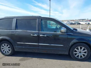 2011 Chrysler Town & Country Touring-L with VIN 2A4RR8DG5BR704183, listed as a IAAI auction lot 41448878 with 177,318 mi miles. Bid and sale history available at carsss.com. Image 13.