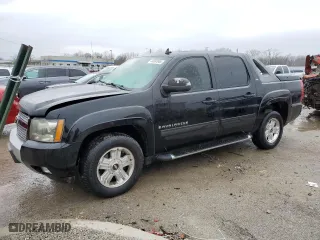 2009 Chevrolet Avalanche LT w/2LT with VIN 3GNFK22009G237701, listed as a Copart auction lot 44897845 with 184,333 mi miles and Salvage Title. Bid and sale history available at carsss.com. Image 1.