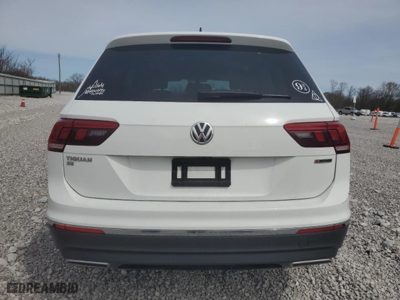 2020 Volkswagen Tiguan SE with VIN 3VV2B7AX0LM139555, listed as a Copart auction lot 51920835 with 43,631 mi miles and Salvage Title. Bid and sale history available at carsss.com. Image 6.