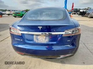 2018 Tesla Model S 75D с VIN 5YJSA1E26JF275221, выставлен на аукционе Copart как лот 61101885 с пробегом 122 530 миль миль и Списание • Salvage title. История ставок и продаж доступна на DreamBid. Изображение 6.