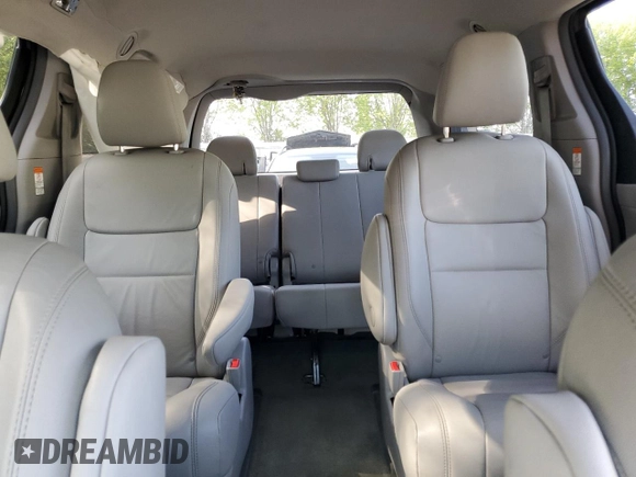 2017 Toyota Sienna XLE with VIN 5TDDZ3DC7HS176274, listed as a Copart auction lot 59899245 with 58,325 mi miles and Salvage title. Bid and sale history available at DreamBid. Image 10.