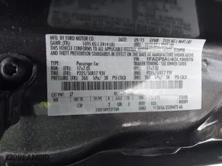 2016 Ford C-Max Hybrid SE with VIN 1FADP5AU4GL100578, listed as a IAAI auction lot 41541249 with 243,956 mi miles. Bid and sale history available at carsss.com. Image 9.